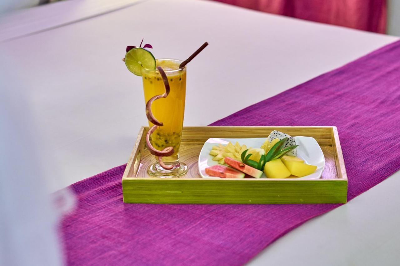Blue Lime Phnom Penh Otel Dış mekan fotoğraf